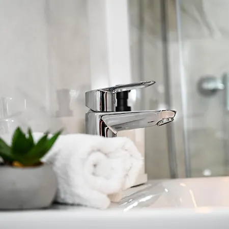 Blue With Free Parking * Ljubljana