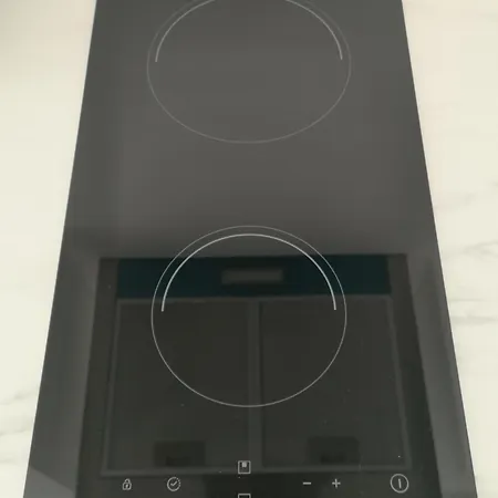 Blue With Free Parking リュブリャナ