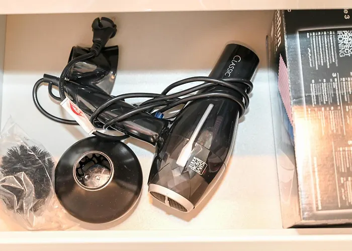 Blue With Free Parking Daire *